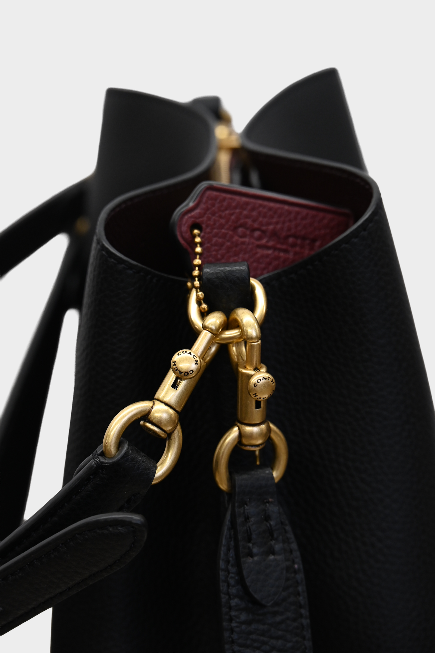 Coach Willow Shoulder Bag
