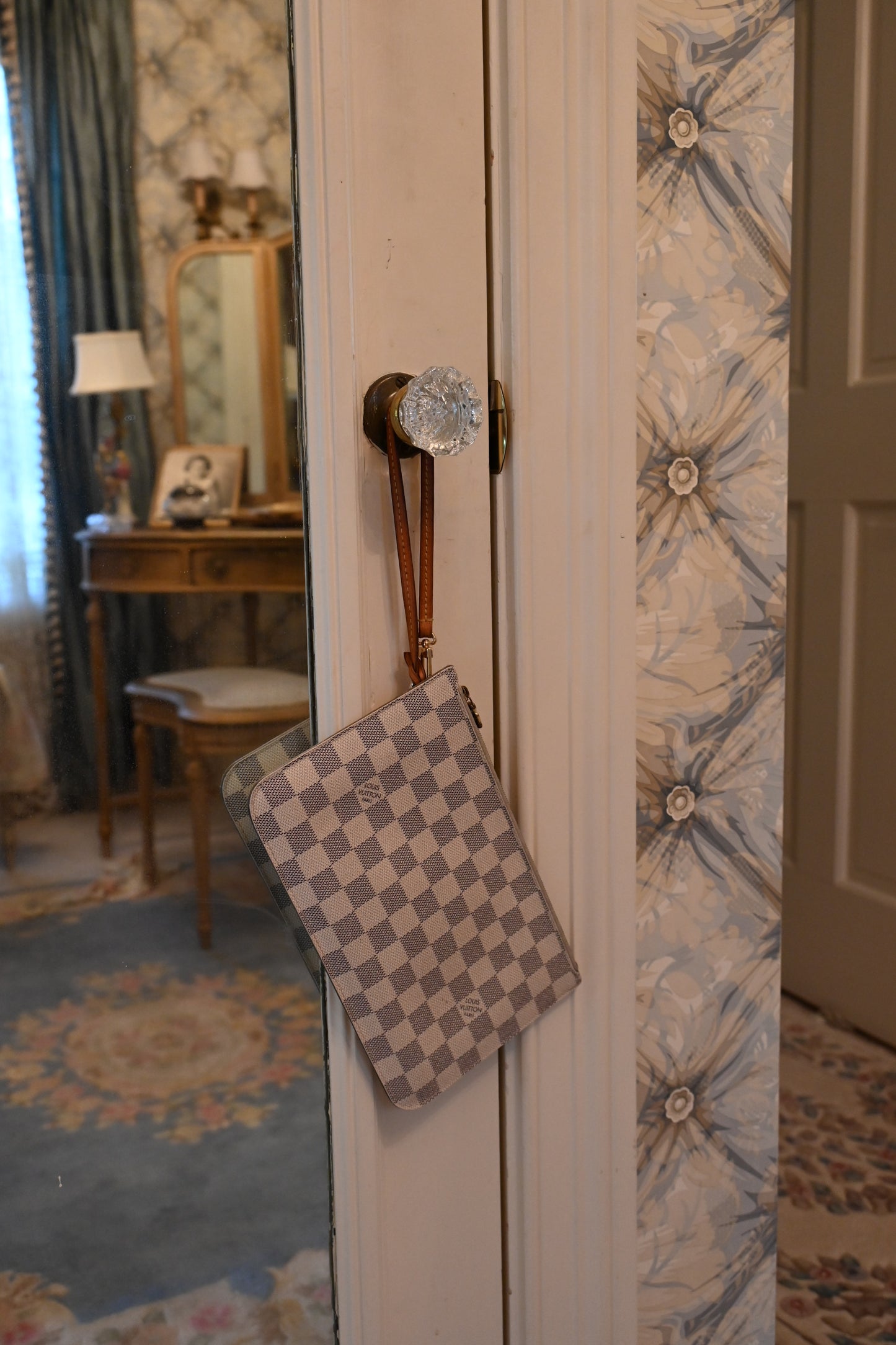 Louis Vuitton Damier Azur Neverfull Pouch