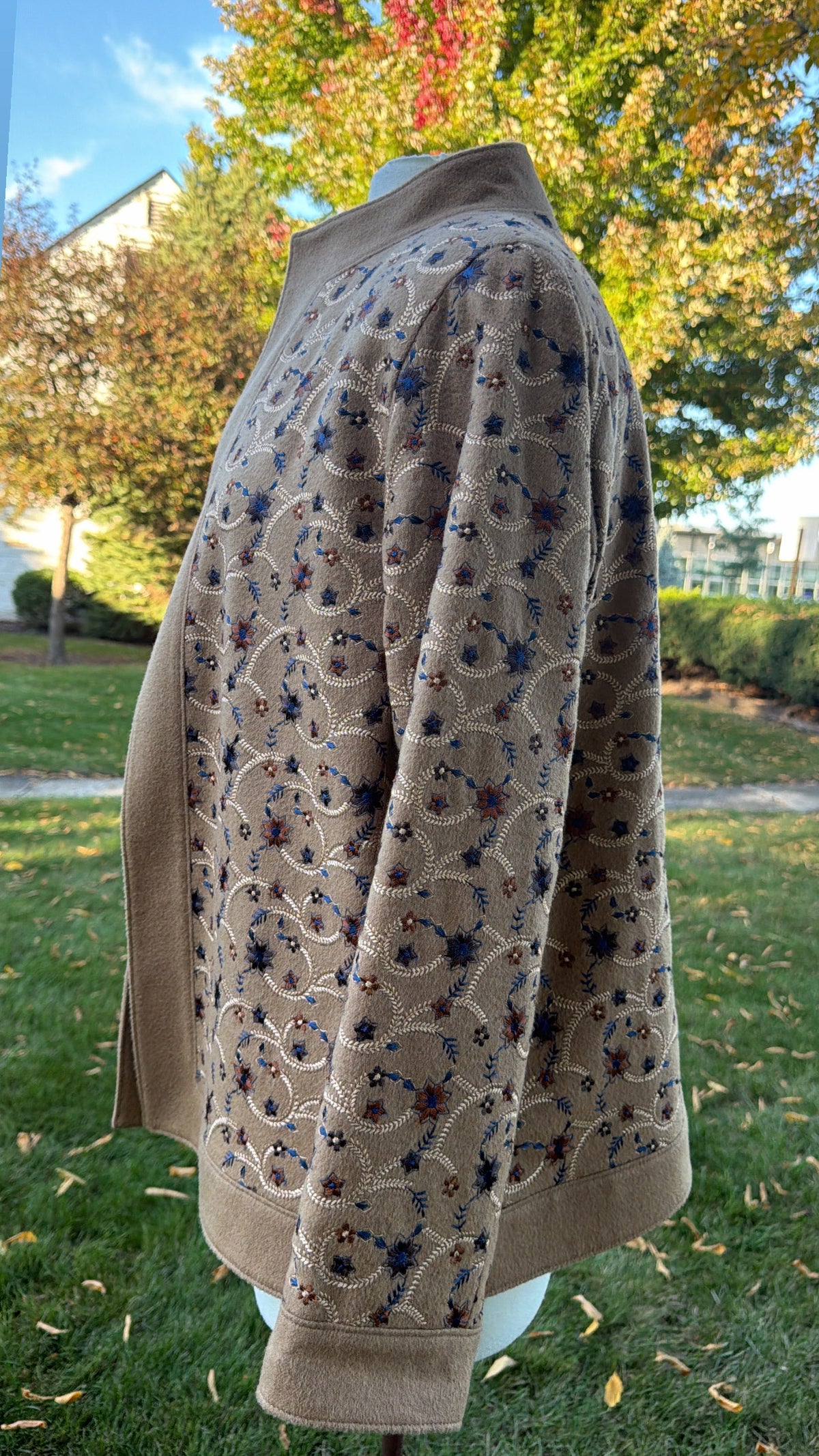 Oscar De La Renta Camel Hair Embroidered Jacket