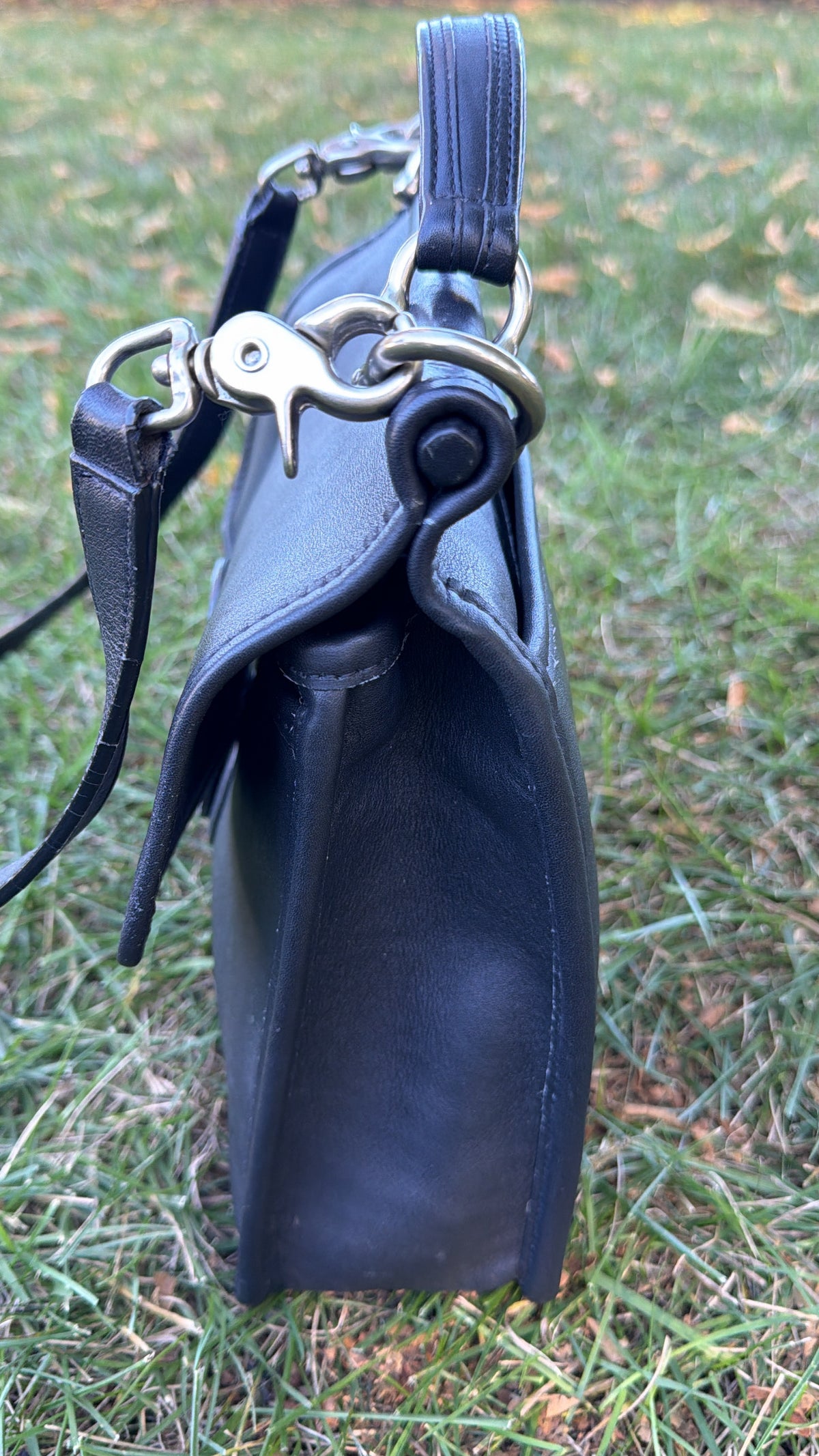 Vintage Coach Willis 9927 Black Leather Bag