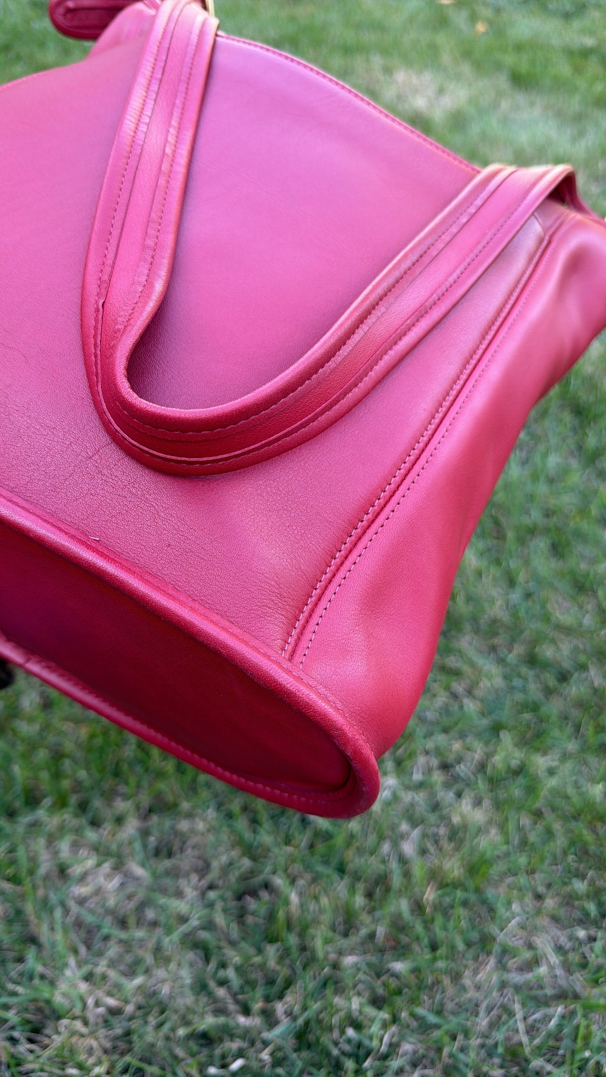 Vintage Coach Legacy Slim Duffle 9060 Leather Shoulder Bag