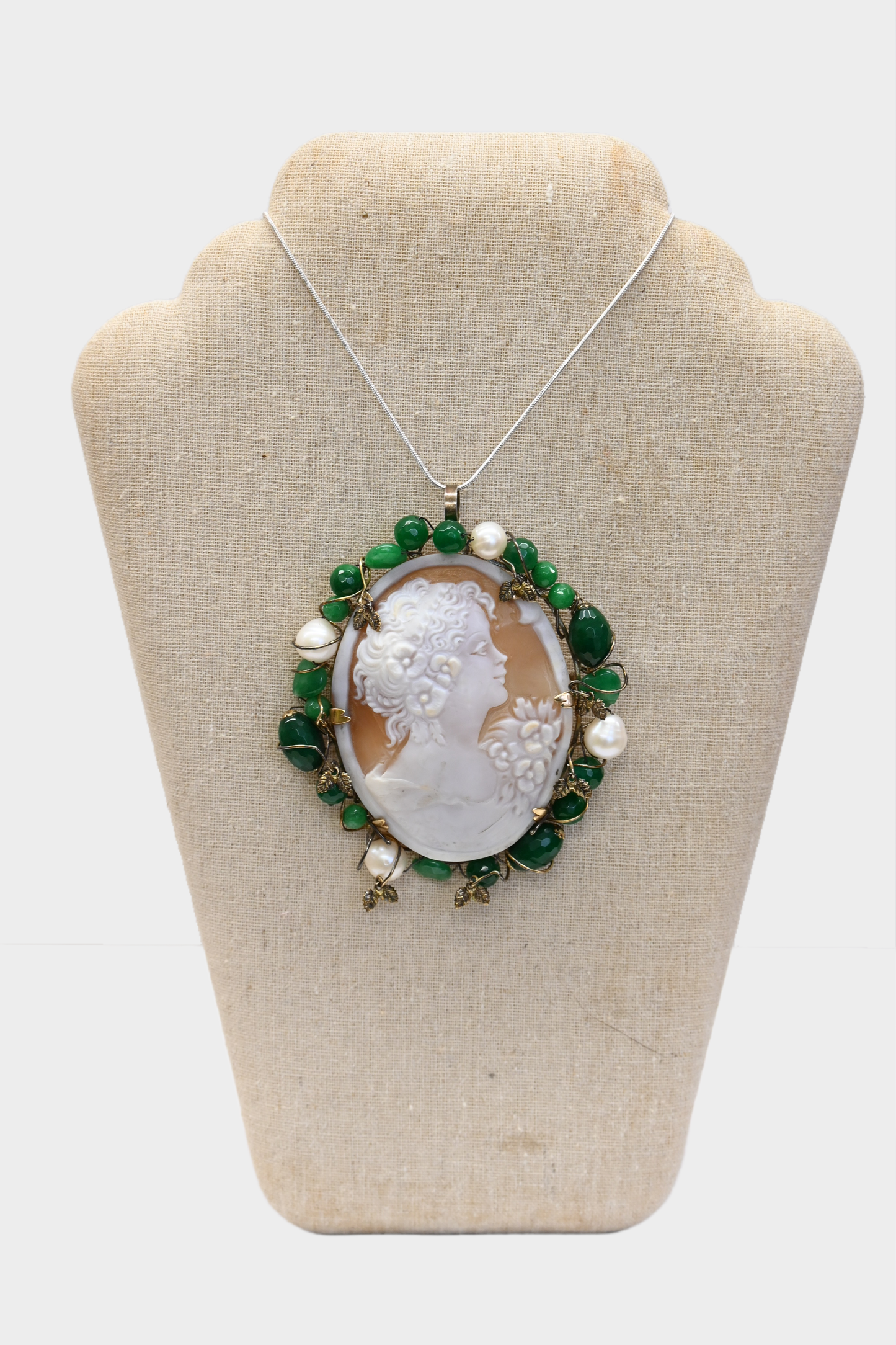 Vintage Hand Carved Shell Cameo Convertible Brooch Pendant with Pearl & Green Stone Setting