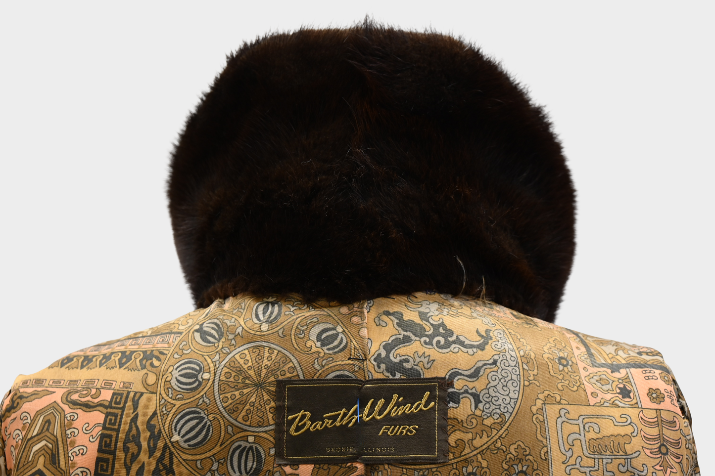 10% OFF - Barthwind Mink Fur Coat with Dramatic Shawl Collar