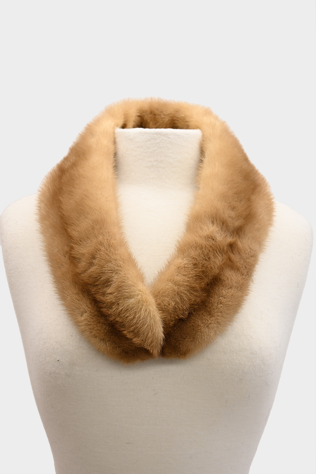 York Furrier Genuine Tan Mink Fur Collar