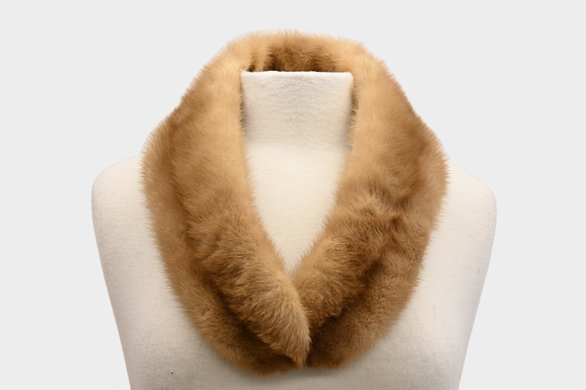 York Furrier Genuine Tan Mink Fur Collar