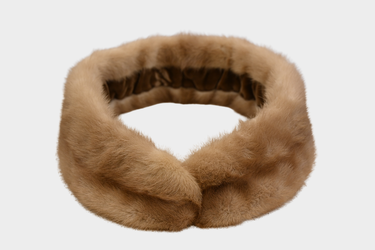 York Furrier Genuine Tan Mink Fur Collar