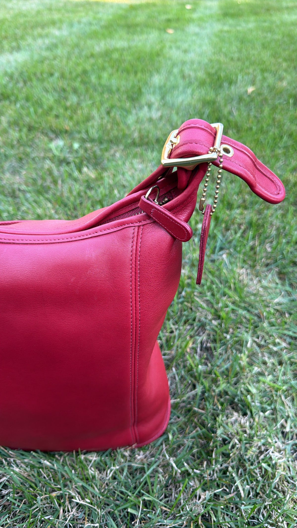 Vintage Coach Legacy Slim Duffle 9060 Leather Shoulder Bag