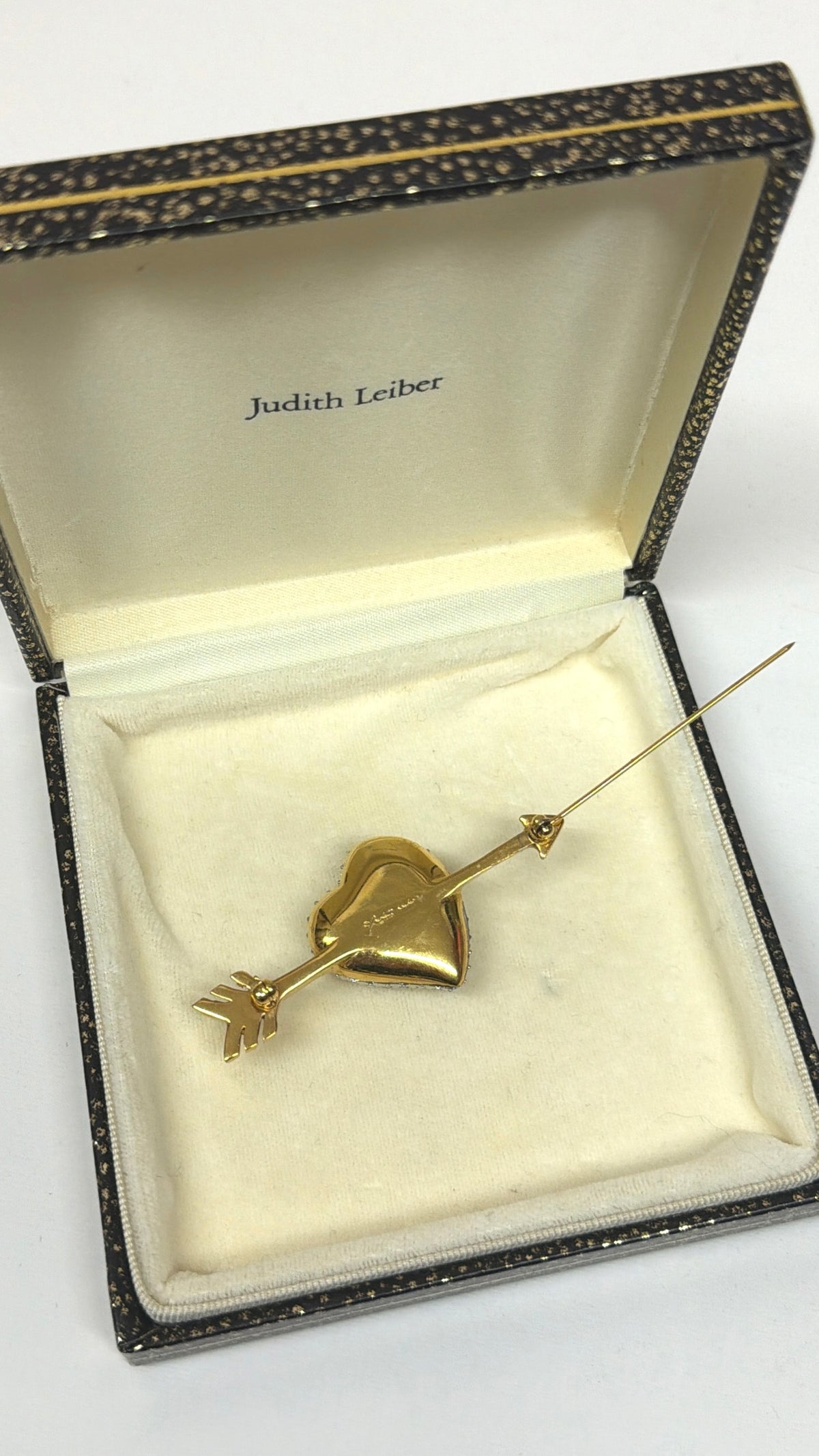 Rare Judith Leiber Crystal Heart & Arrow Brooch Pin with Original Box