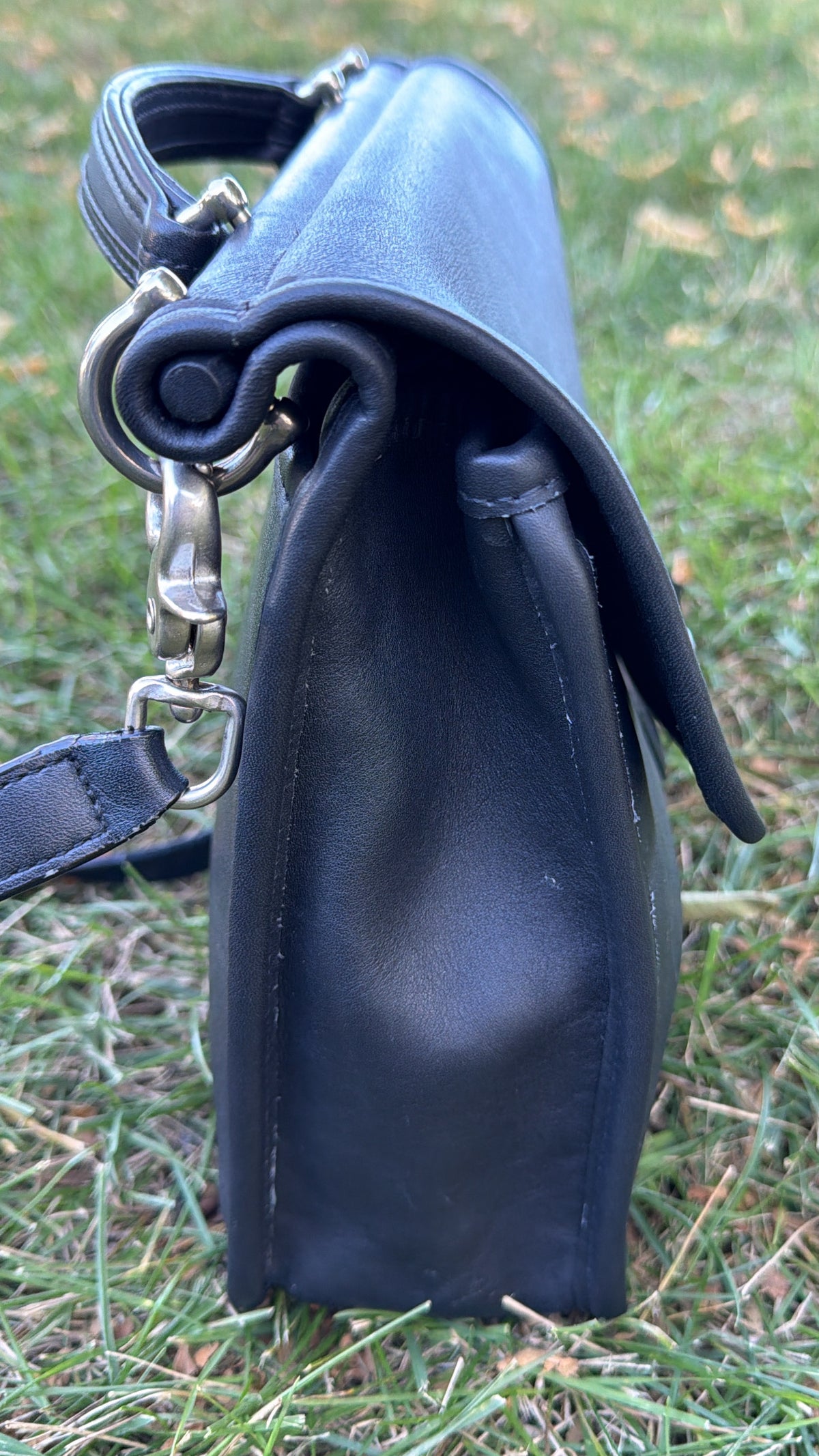 Vintage Coach Willis 9927 Black Leather Bag