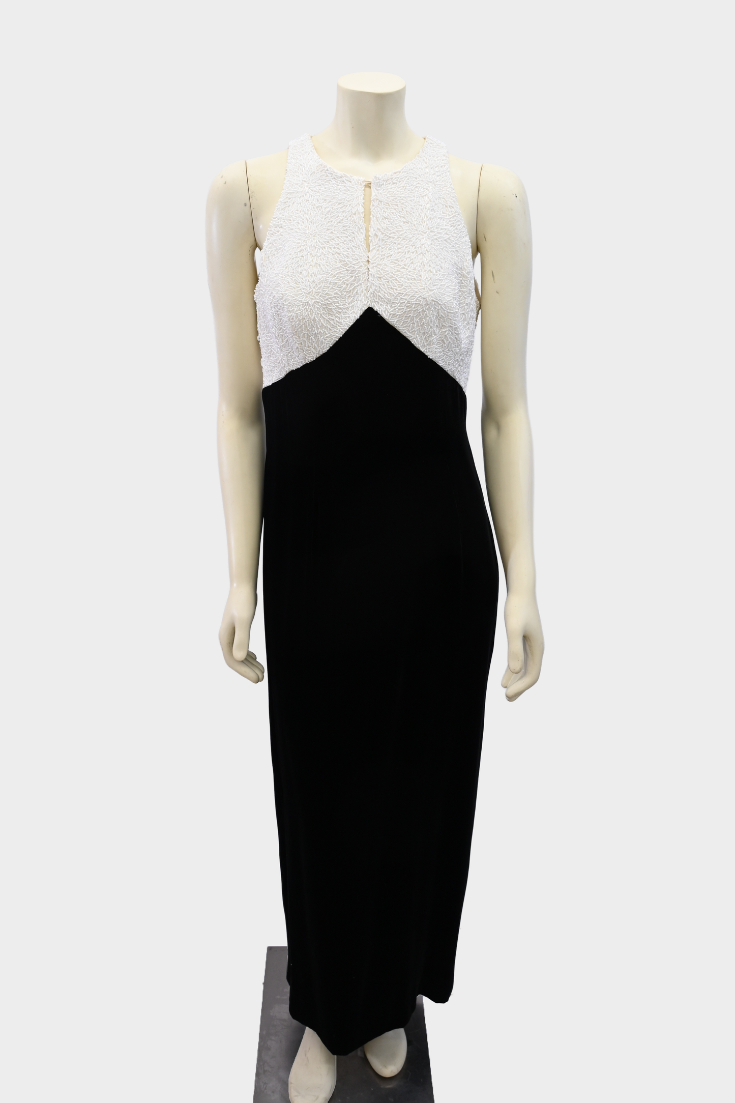 Carmen Marc Valvo Black Beaded Velvet Evening Gown