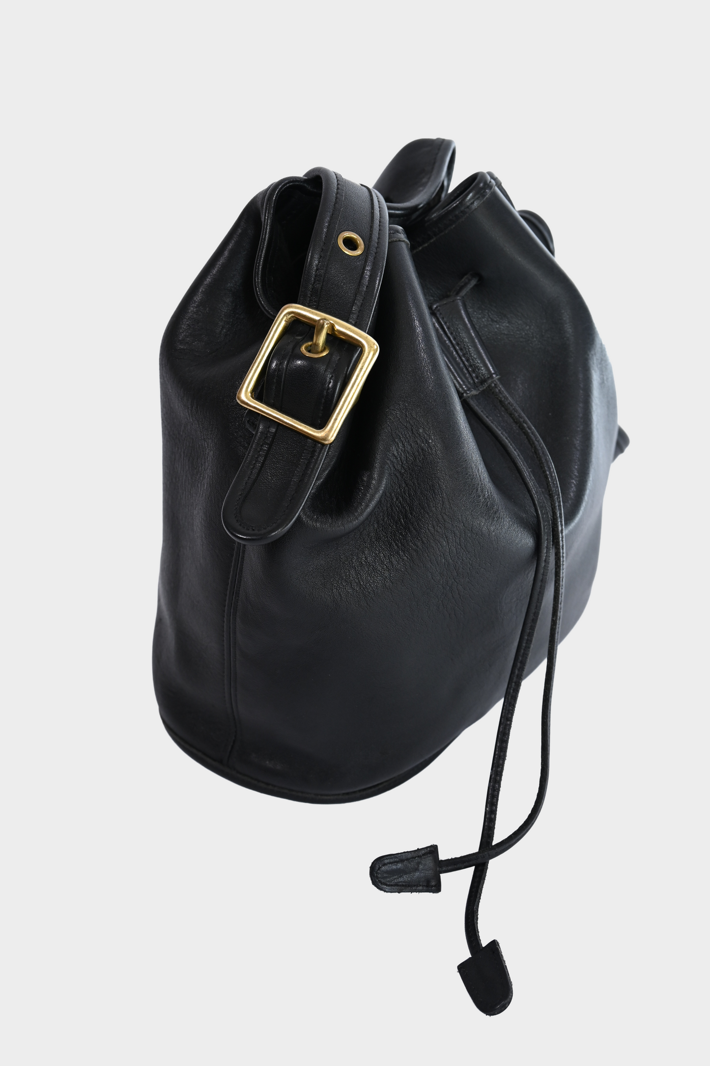 Vintage Coach 9952 Black Leather Drawstring Bucket Bag Brass Hardware USA