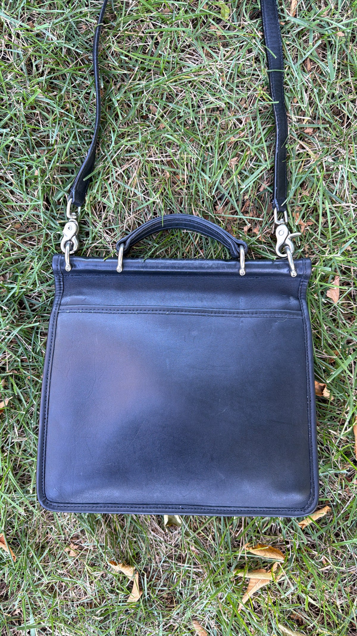 Vintage Coach Willis 9927 Black Leather Bag