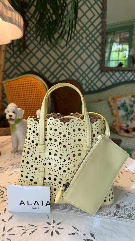 Alaïa Mina 20 Laser Cut Top Handle Bag