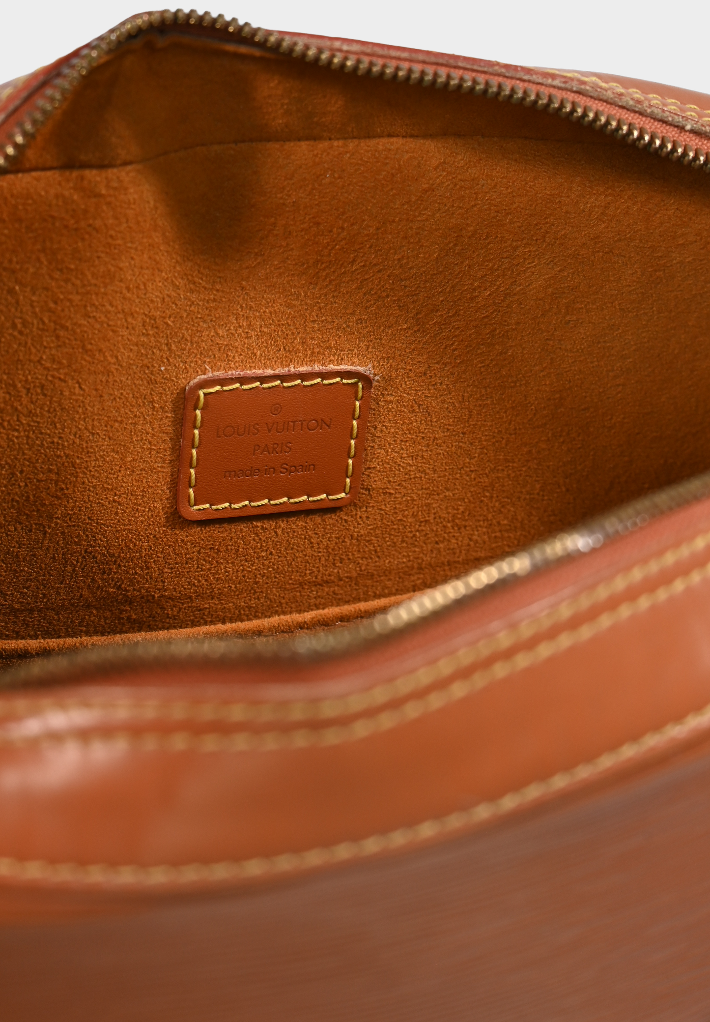 Louis Vuitton 1999 Epi Voltaire Shoulder Bag