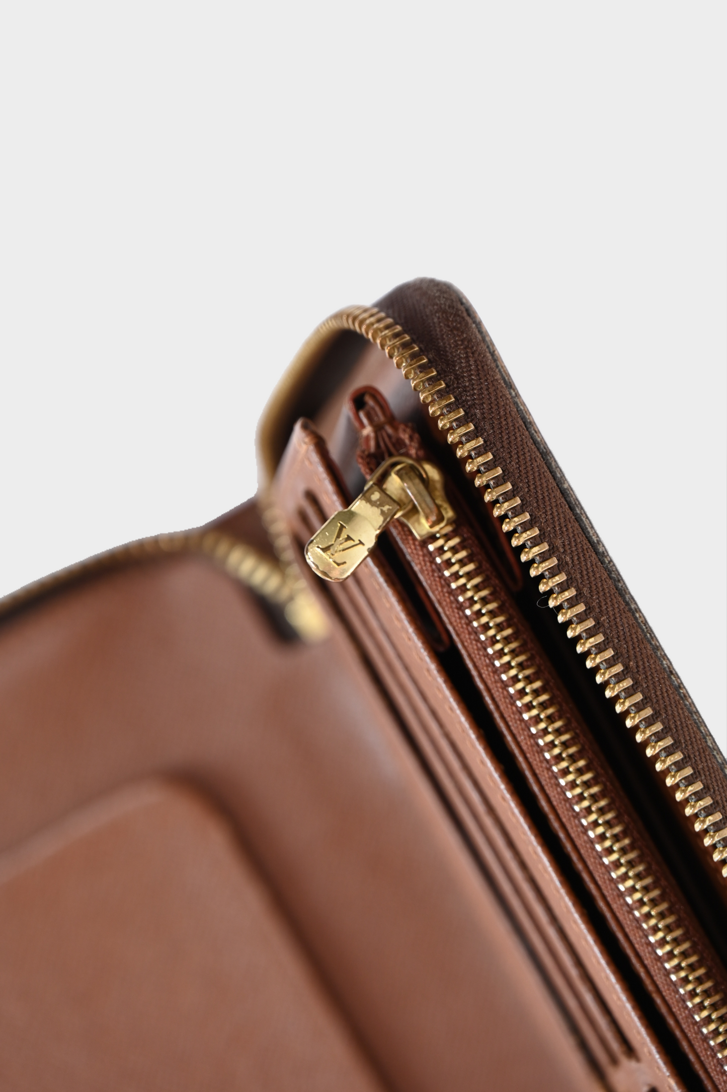 Louis Vuitton Monogram Canvas Zippy Organizer Wallet