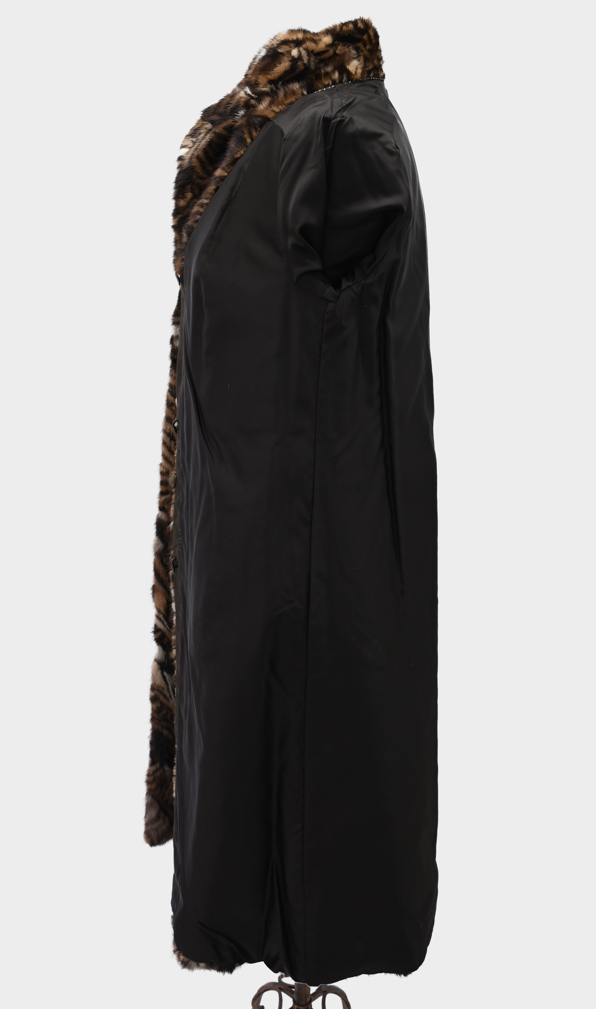 Natural Tone Mink Fur Coat