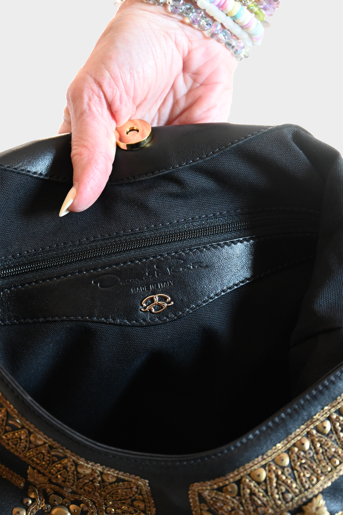 Oscar de la Renta Embellished Leather Shoulder Bag