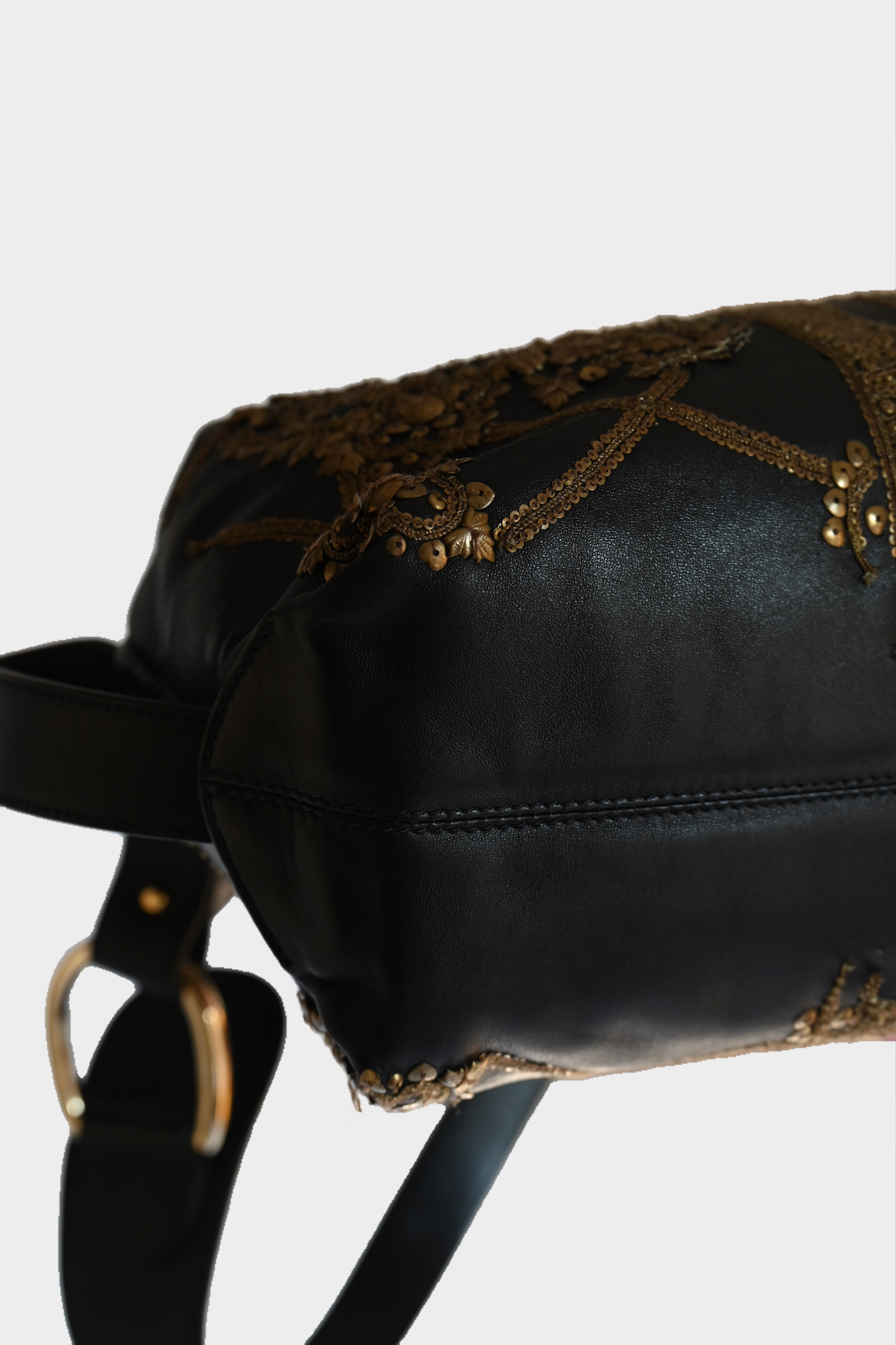 Oscar de la Renta Embellished Leather Shoulder Bag