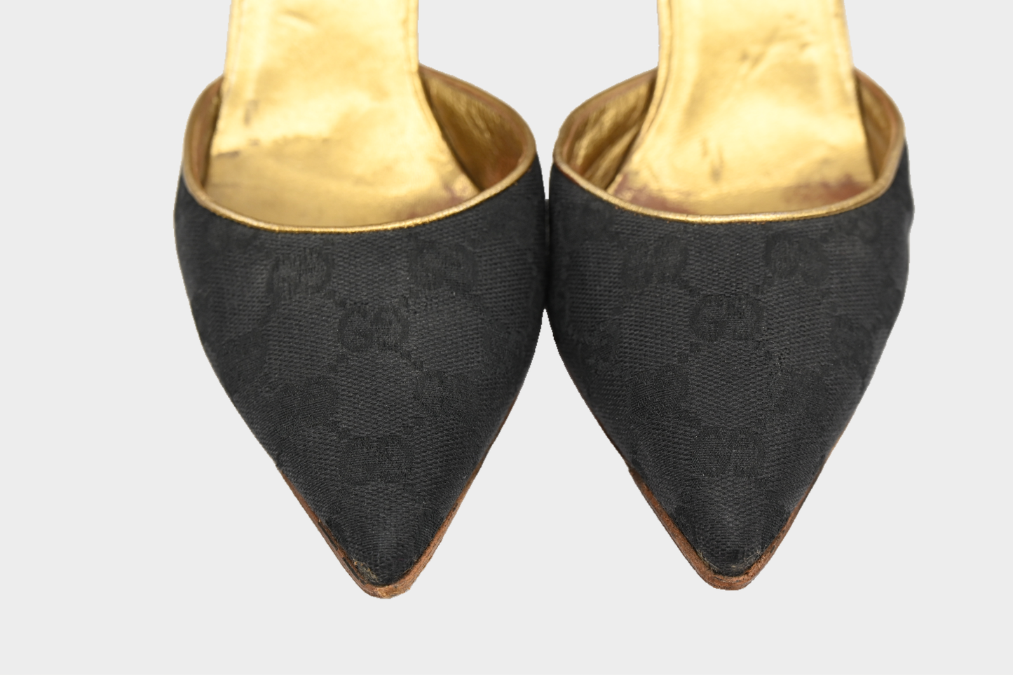 Gucci GG Canvas D'Orsay Pumps