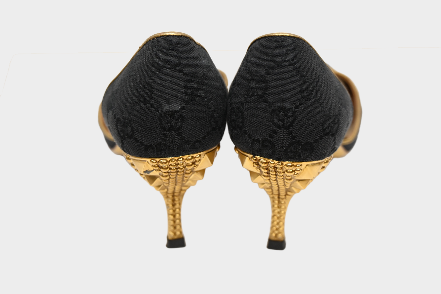 Gucci GG Canvas D'Orsay Pumps