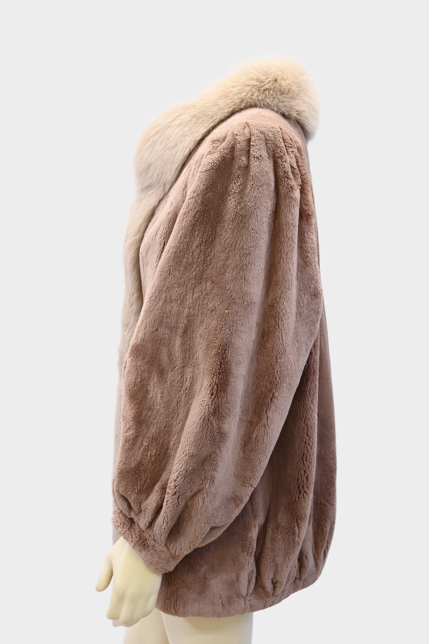 HILLIS Aspen Vail Beaver Jacket with Fox Tuxedo Trim