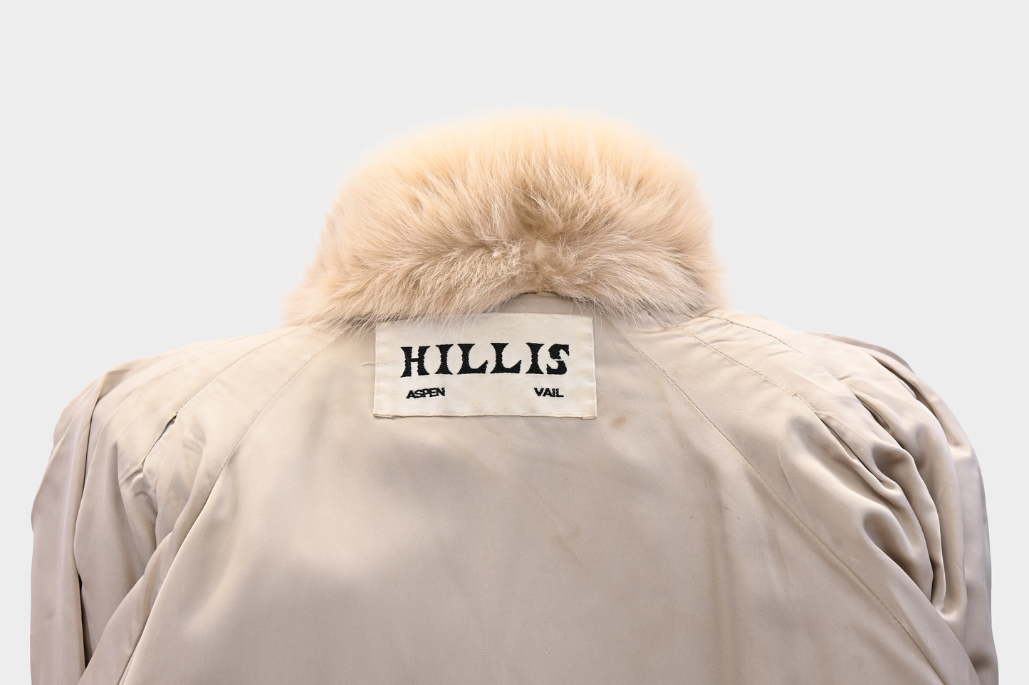 HILLIS Aspen Vail Beaver Jacket with Fox Tuxedo Trim