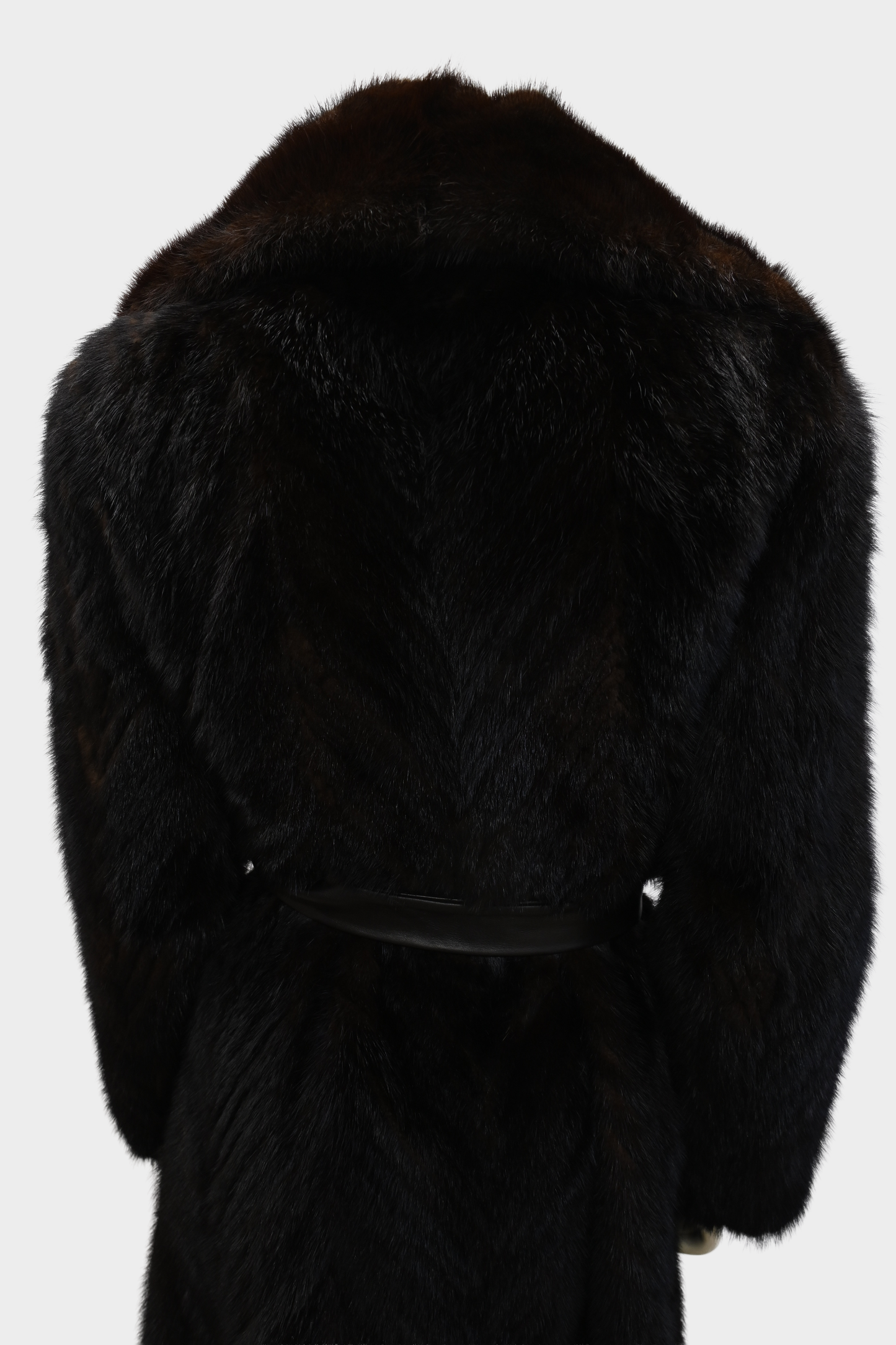10% OFF - Barthwind Mink Fur Coat with Dramatic Shawl Collar