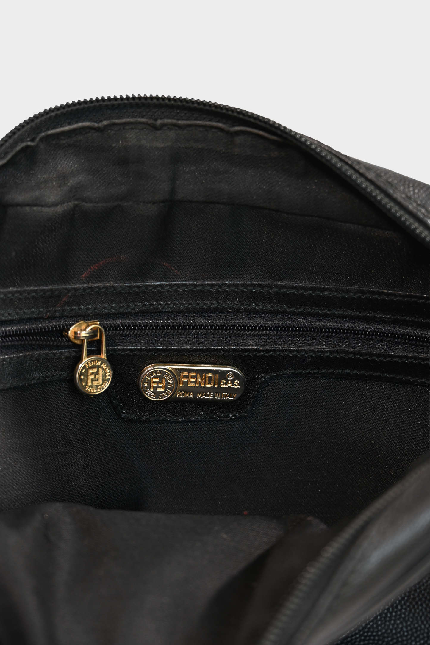 Vintage Fendi Black Pebbled Leather Crossbody Bag